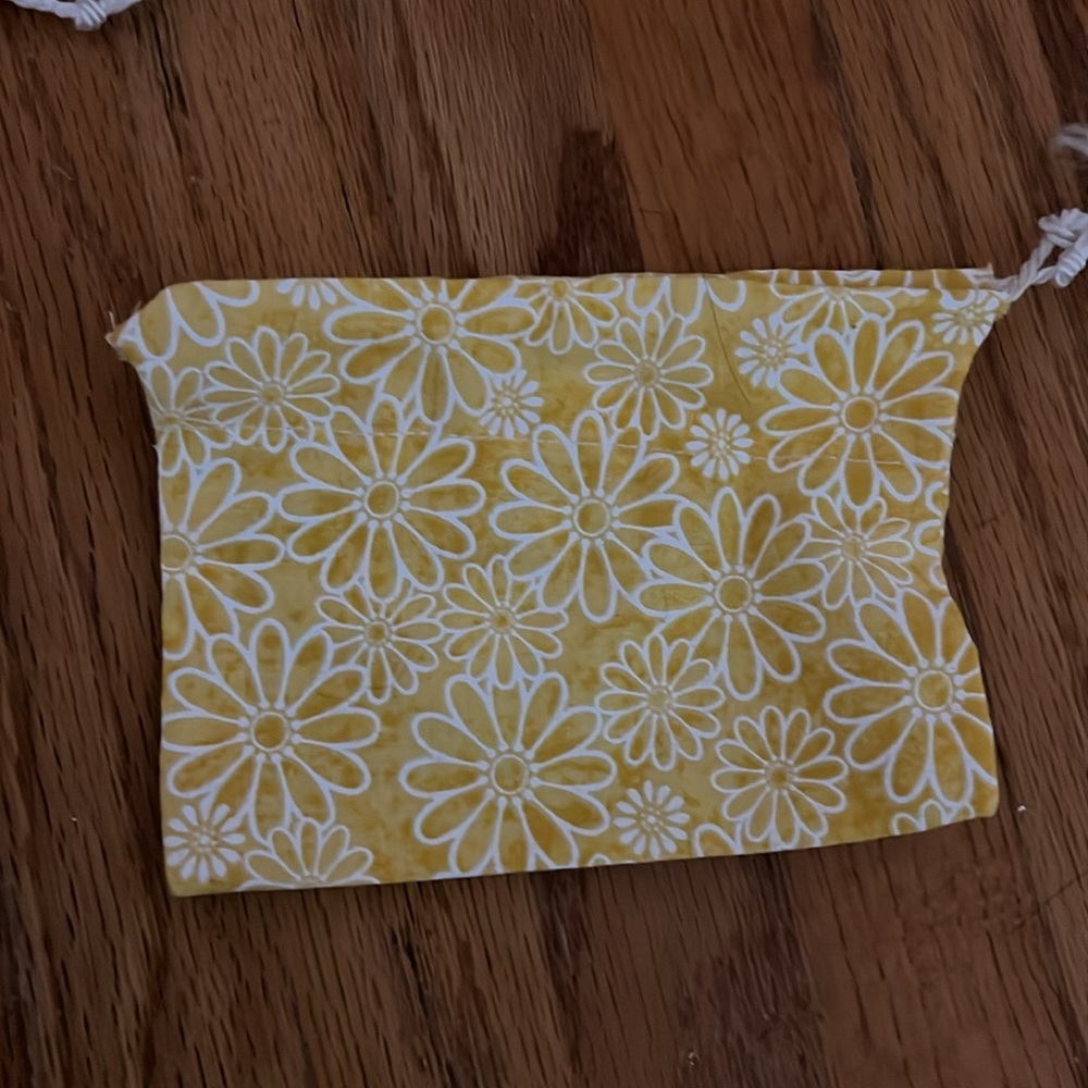 Drawstring bags - Picture 5 of 6